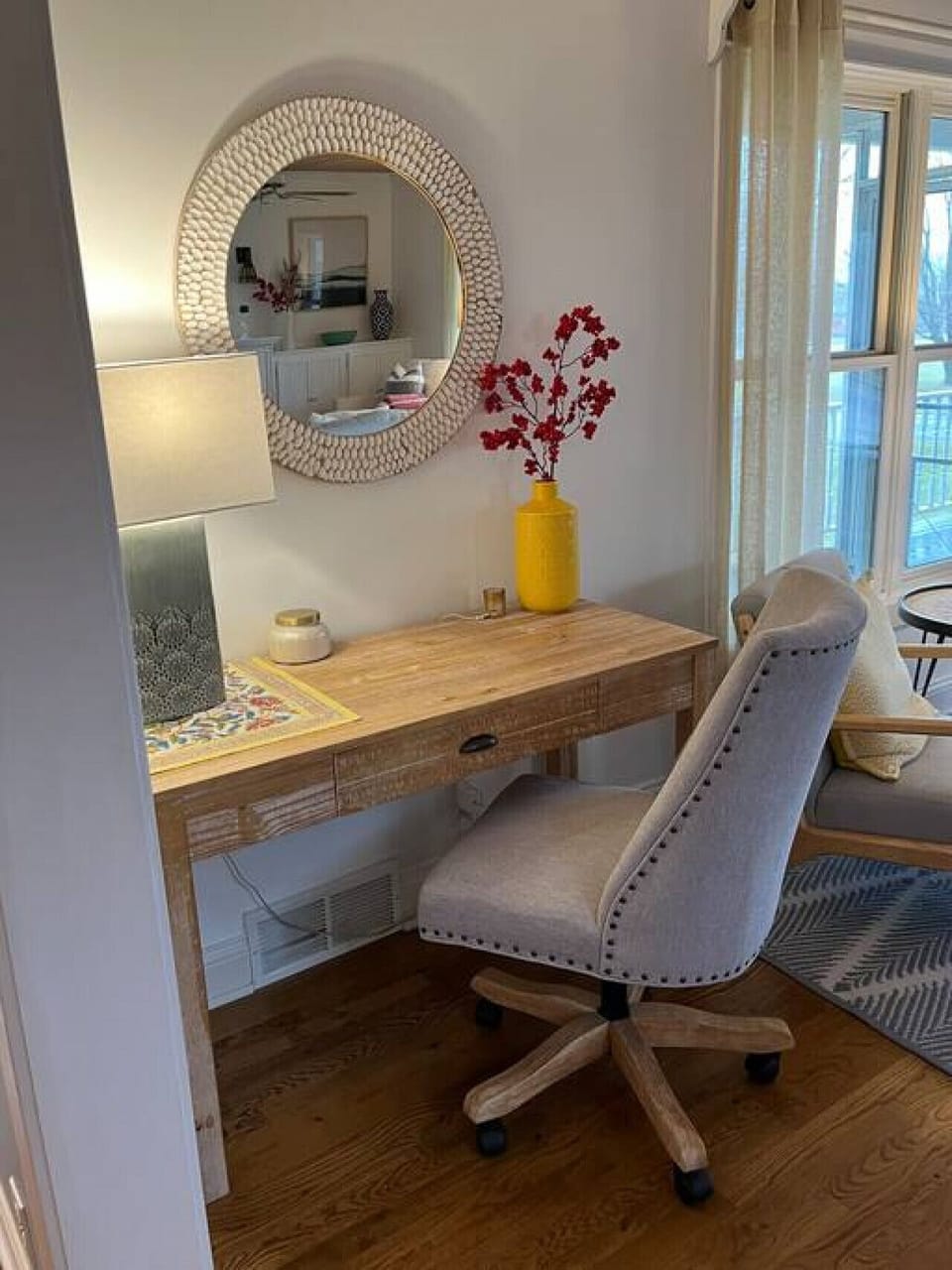 First floor family desk area