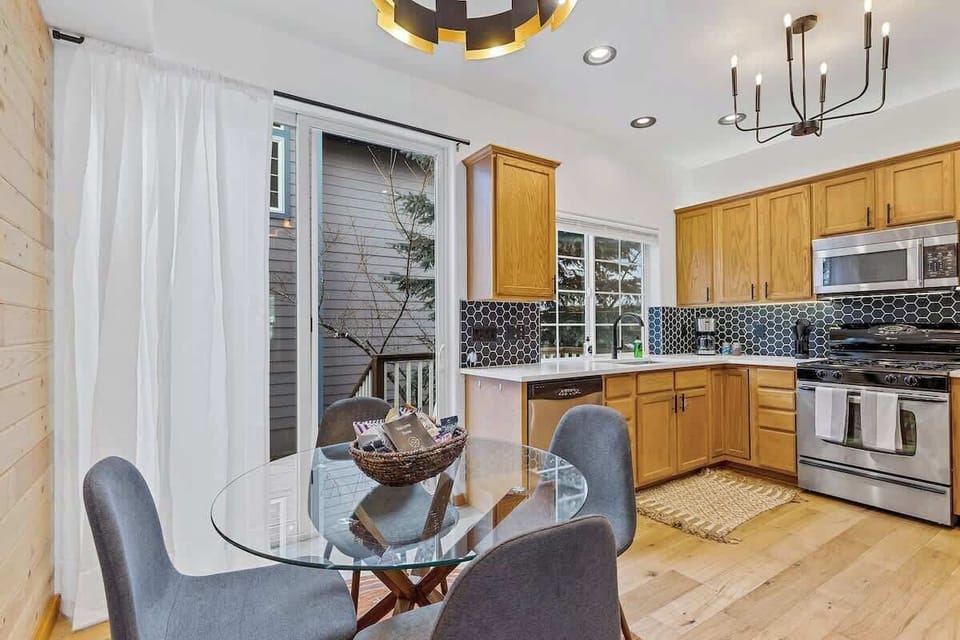 Kitchen and table for those that prefer to stay in.