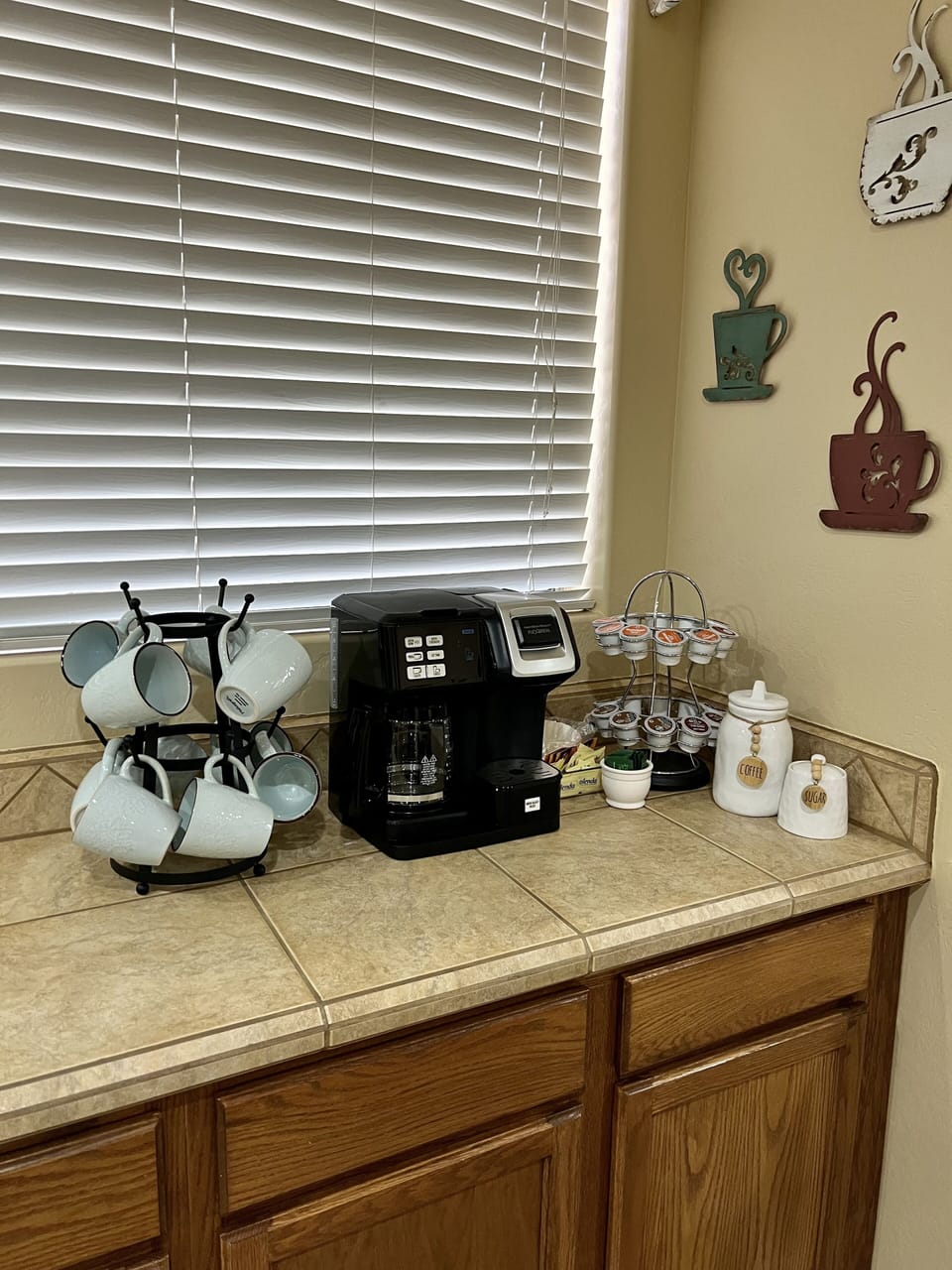 Coffee & tea bar for a great start to your morning!