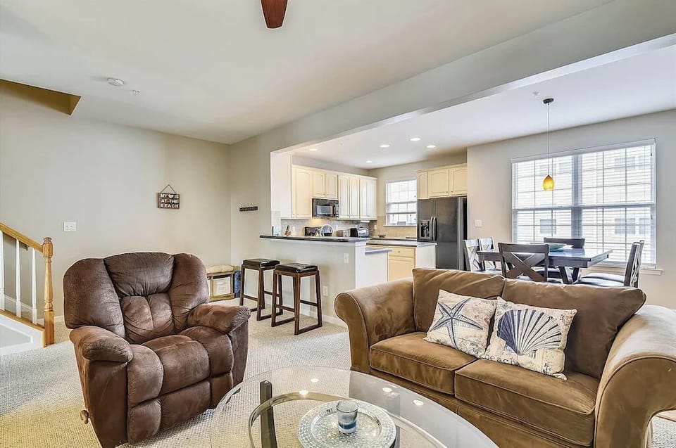 Den area off kitchen