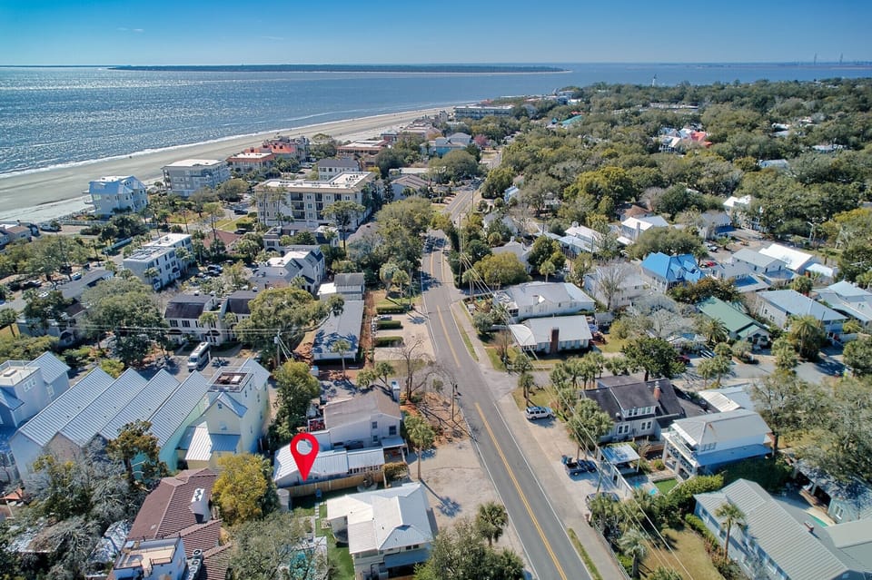 Just one block from the beach—wake up, slip on your flip flops, go.