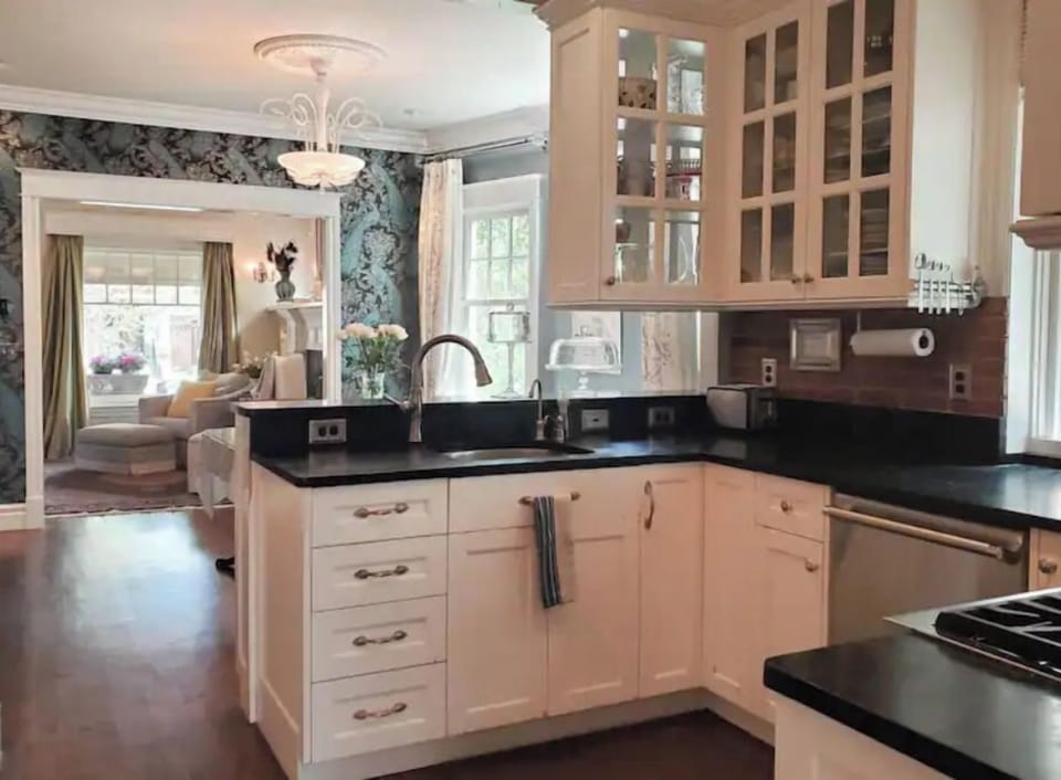 Kitchen is open to the dining room, with a view to the living room