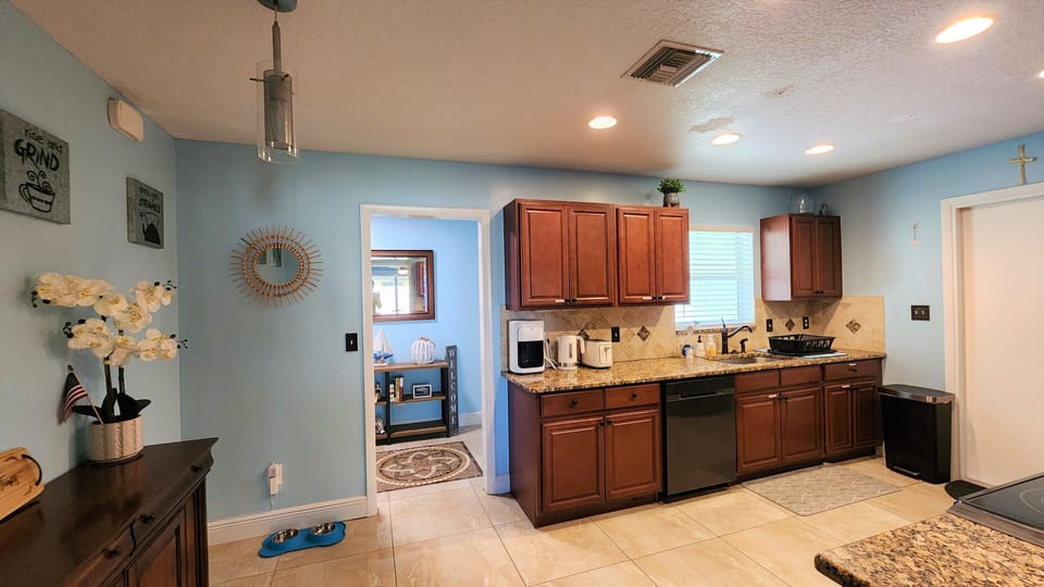 coffee maker, hot water kettle, and toaster