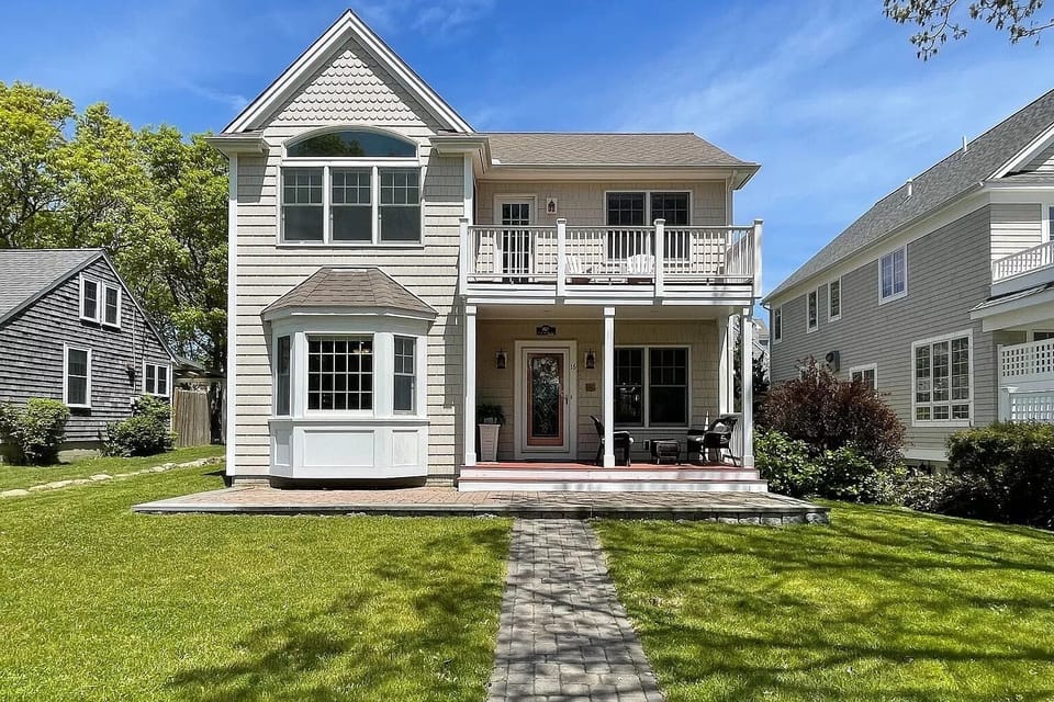 Front view of house. New front door has been put on. Not pictured