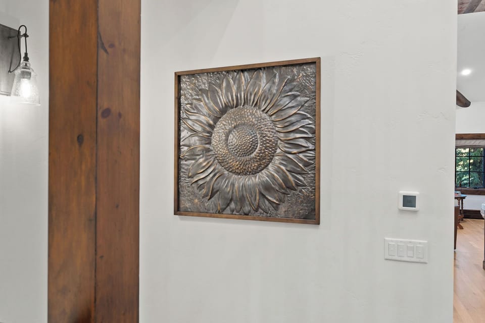 Sunflower Chalet