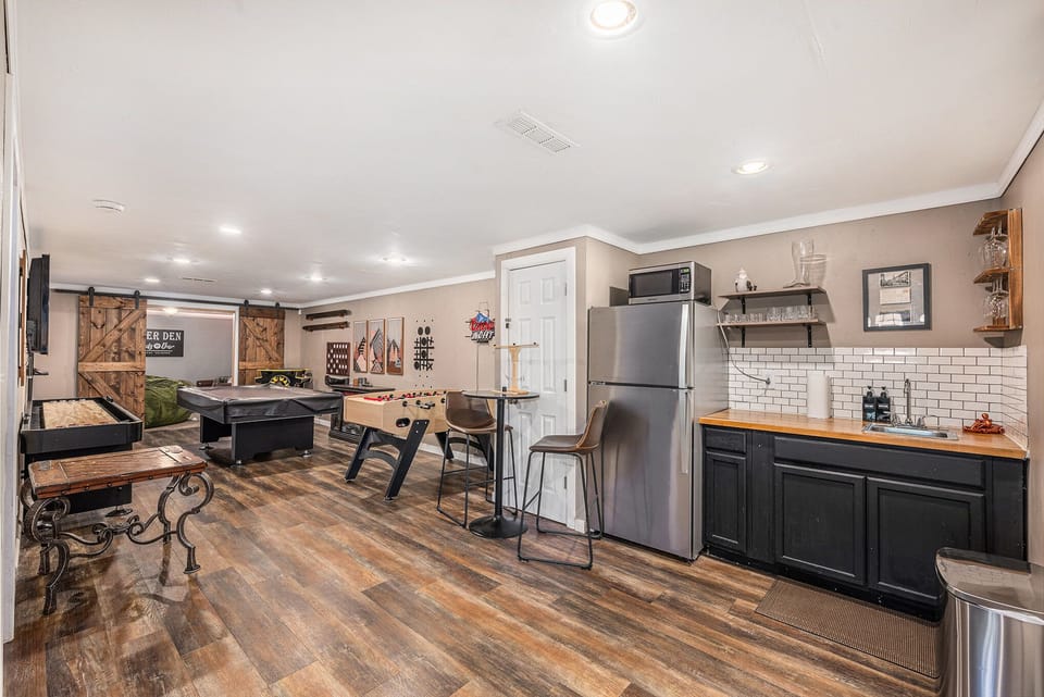 Game room
