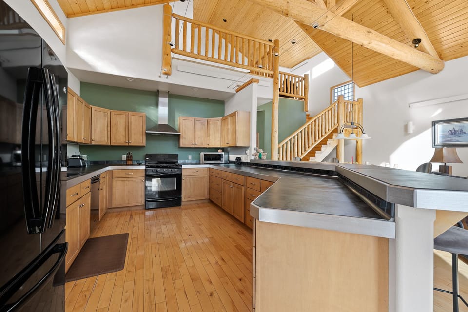 Kitchen (2)