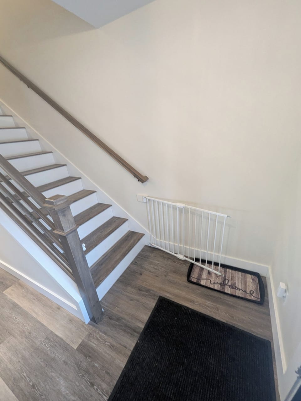 1st Floor Stairs Babygate