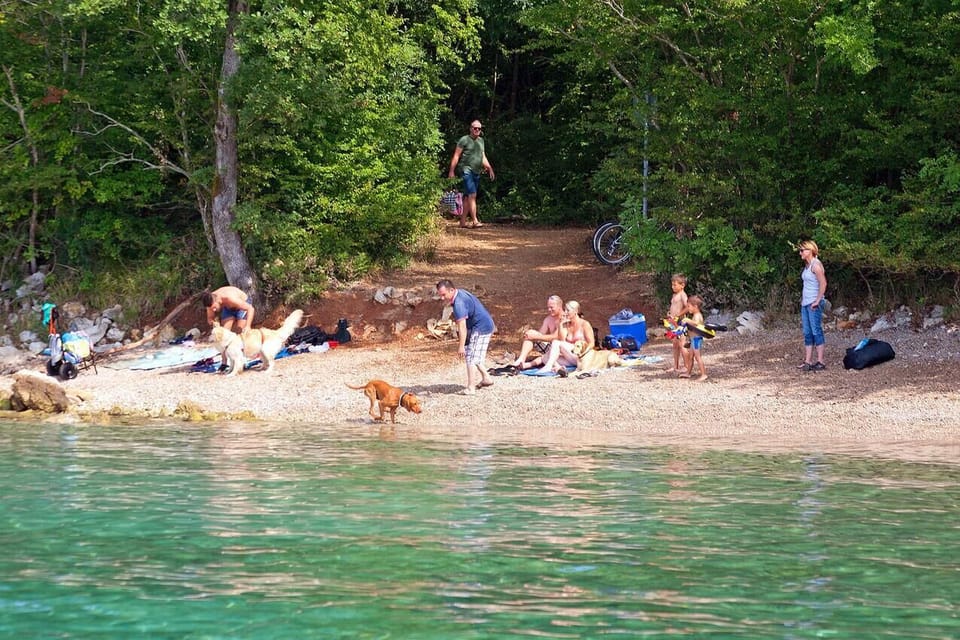 Nearby beaches