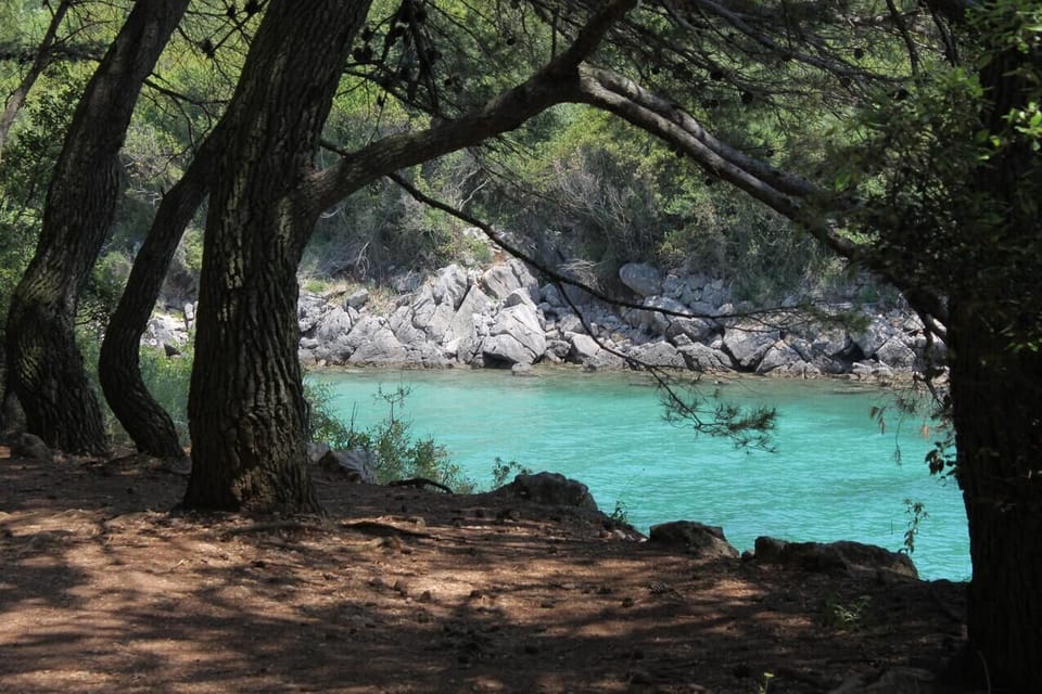 Nearby beaches