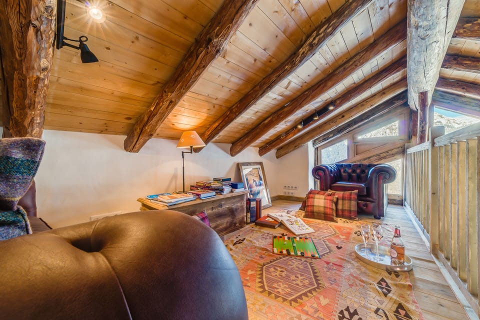 The mezzanine