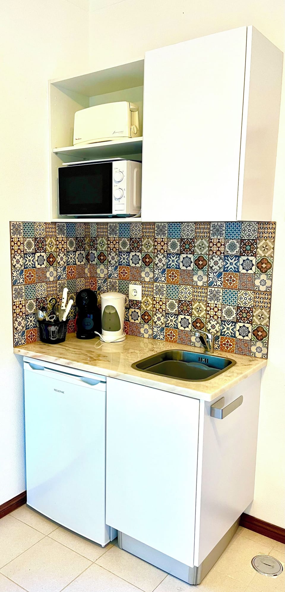 “Coffee station” with fridge, microwave, kettle & coffee maker