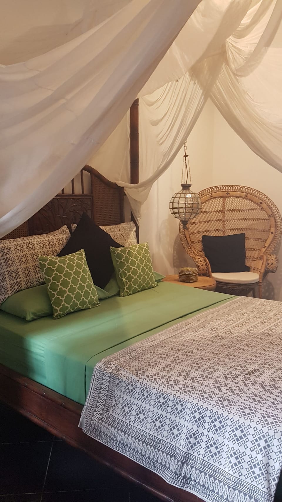 Bedroom with Queen size bed