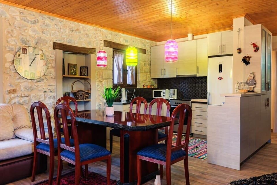 View of the kitchen and dining table