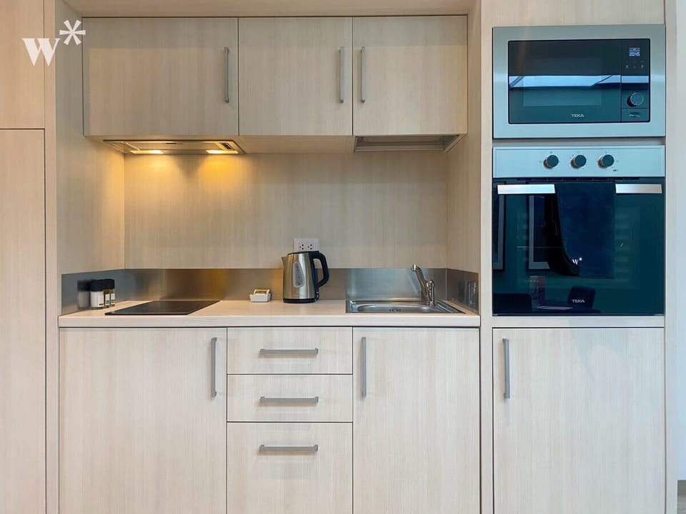 Fully equipped kitchen