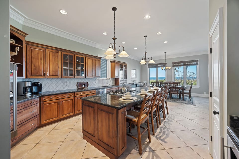 Open kitchen space that is fully equipped.