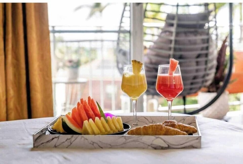 Breakfast in bed anyone!