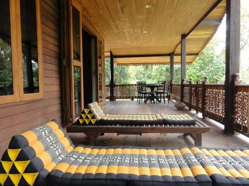L-Shape Terrace