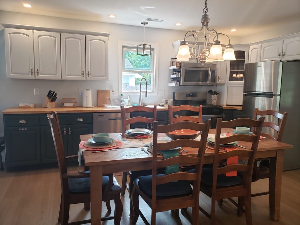Completely renovated home with updated kitchen, all new appliances