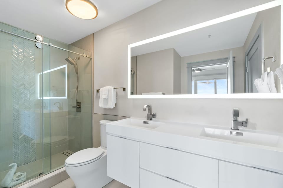 En Suite Bathroom