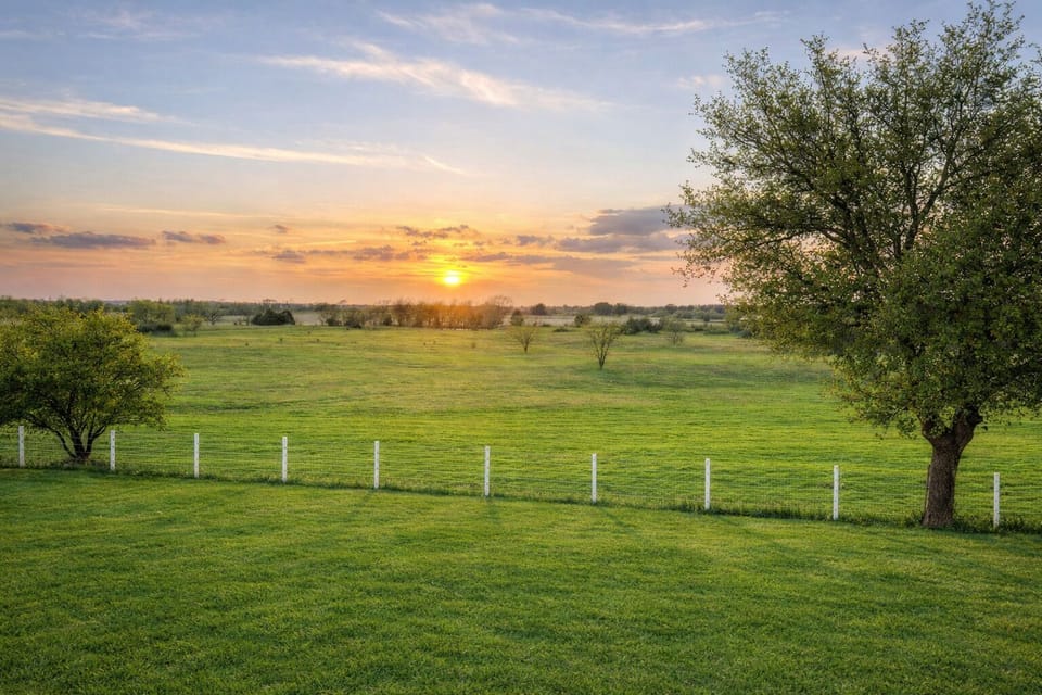Back Pasture Sunset View Early Spring