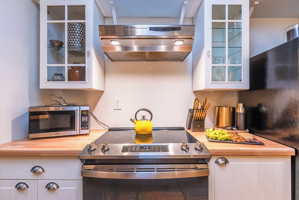 The induction stove makes cooking super easy