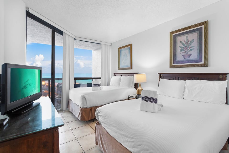 Surfside 1407 Guest Bedroom