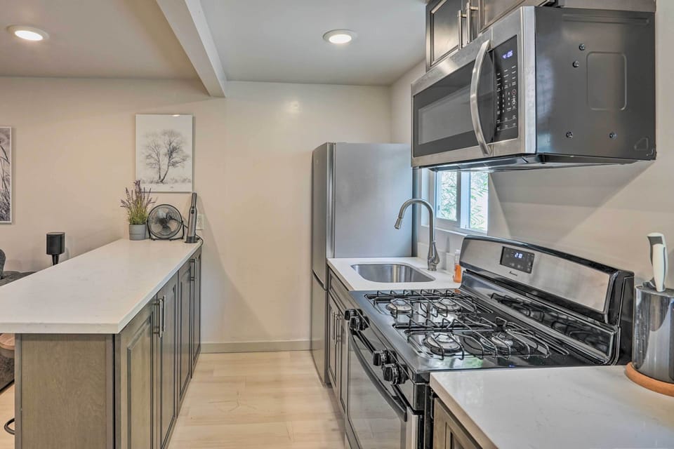 Kitchen | Brand New Structure, Furniture & Appliances | Walk to Dimond District