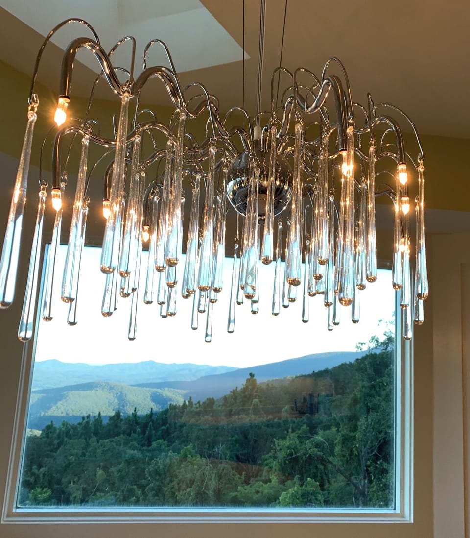 Stunning light fixture!