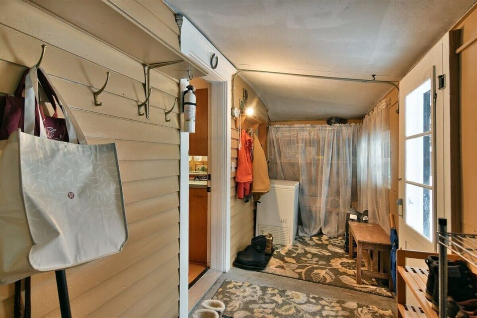 Porch to drop your gear and your shoes.