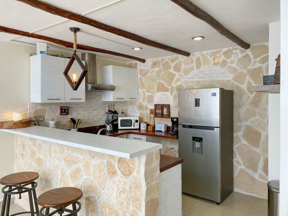 A breakfast bar for a more informal dining