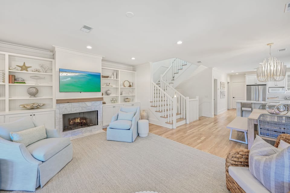 48 Geoff Wilder - Seacrest Beach - Second Floor - Living Area
