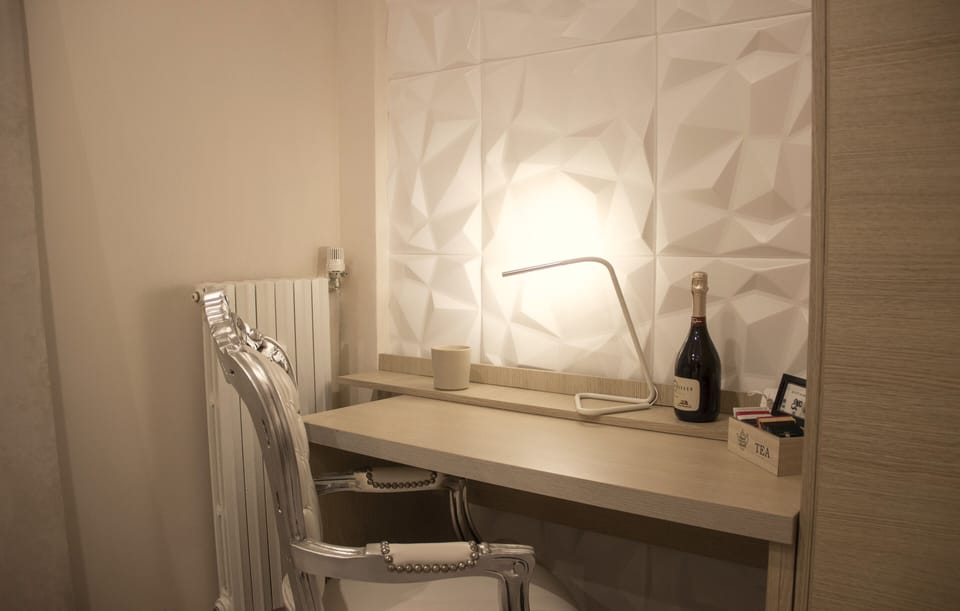 Collector's Suite Apartment in Rome