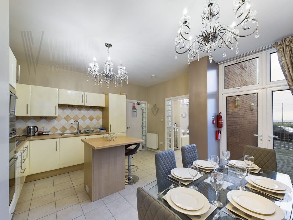 Kitchen Diner