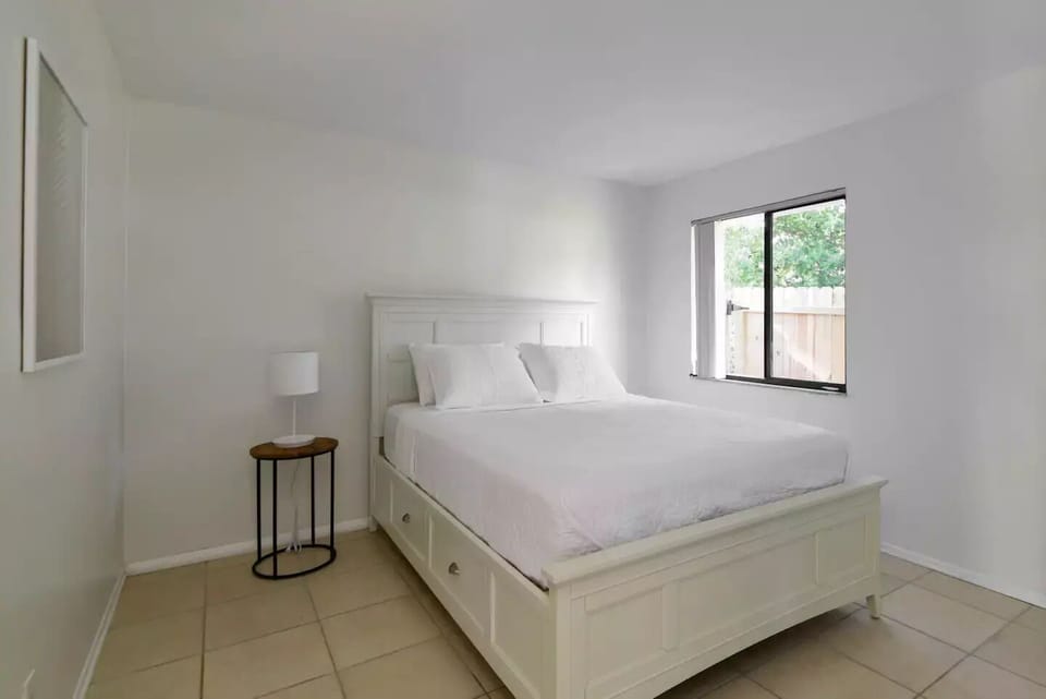 Premium mattress and bed linens.