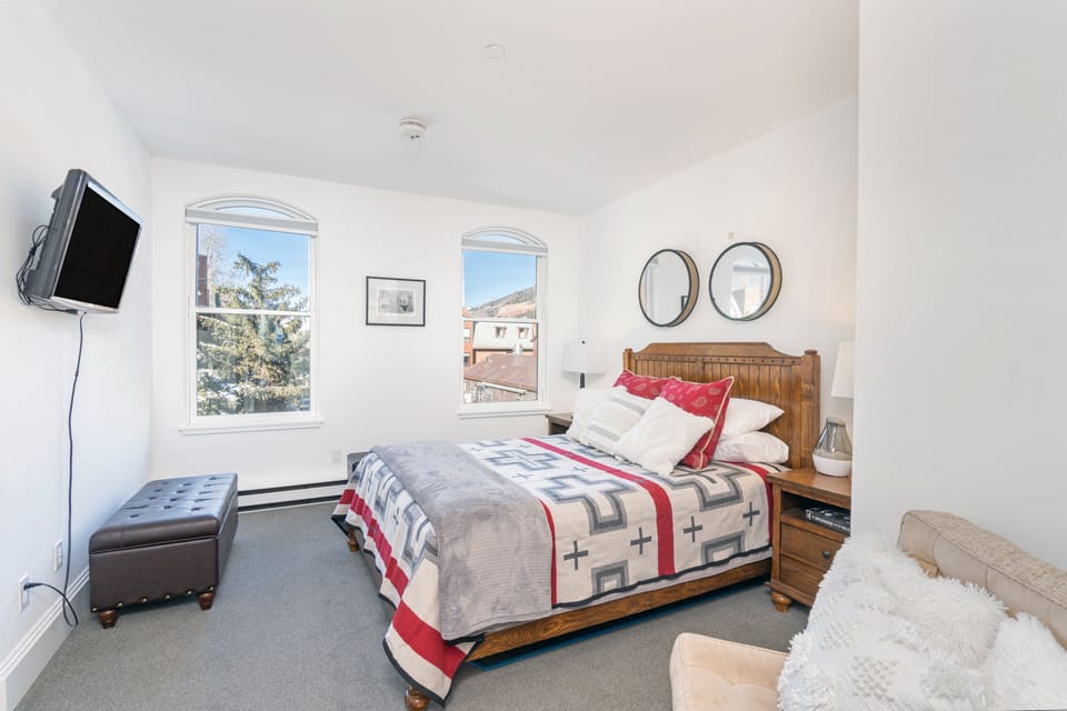 Queen Room with attached bathroom.
