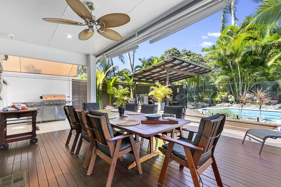 Private Outdoor area .