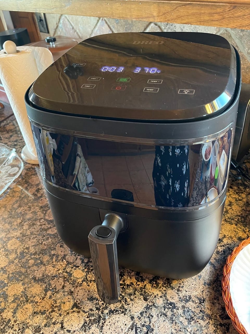 Large Air Fryer, bake, broil, much more.