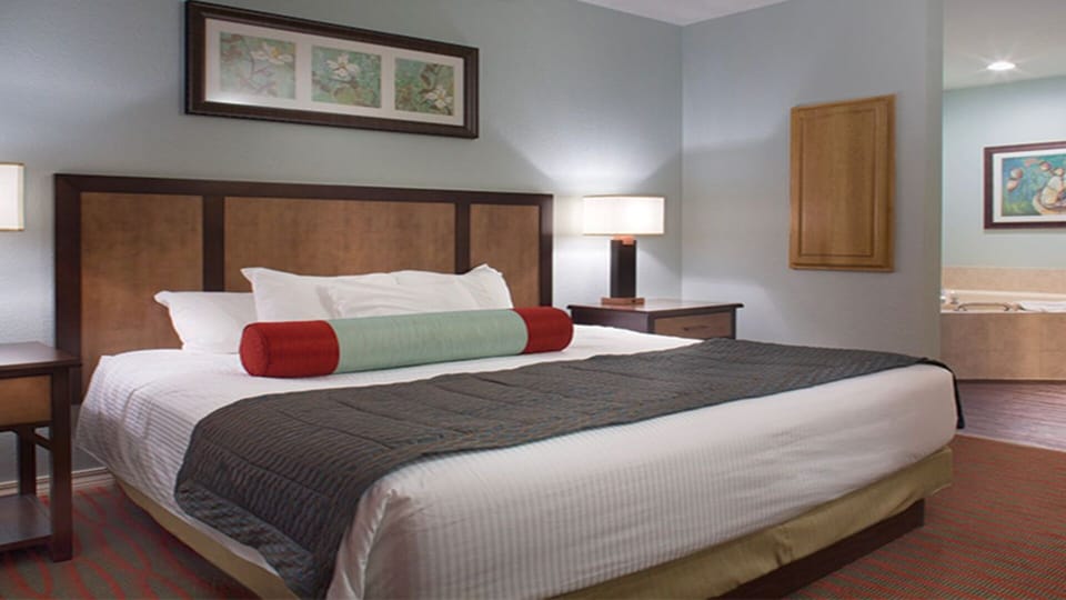 Unit may vary in layout, view, floor, and decor. 