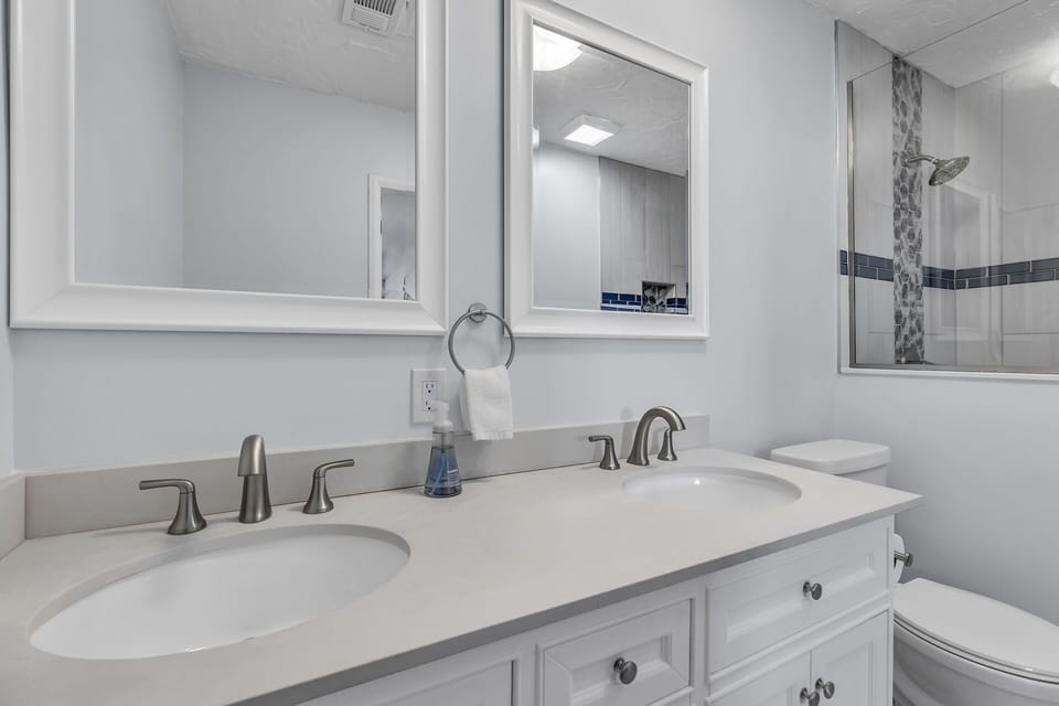 Master bath