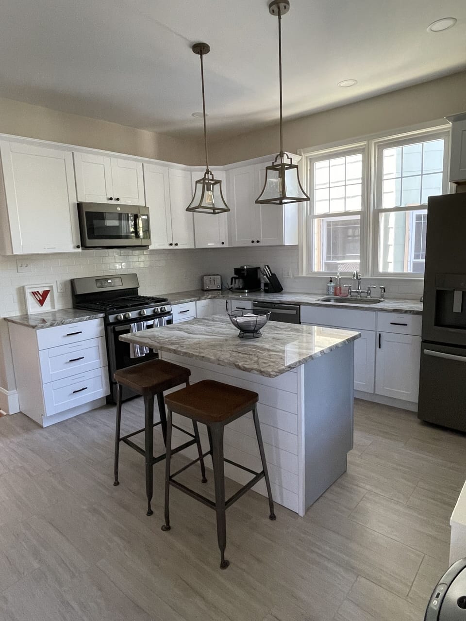 Fully stocked Kitchen, GE Gas stove, cook top. 