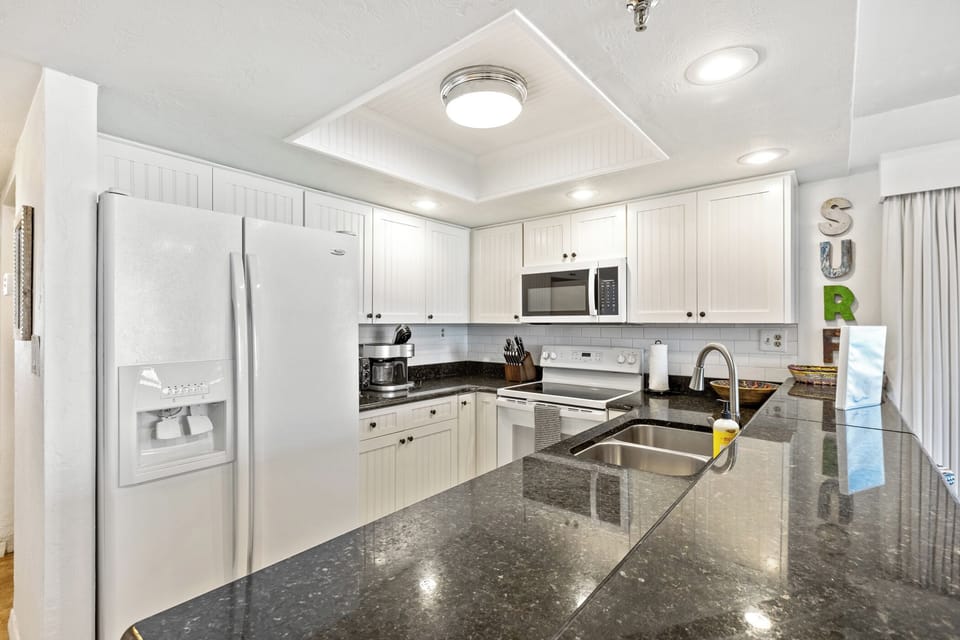 Fully updated kitchen
