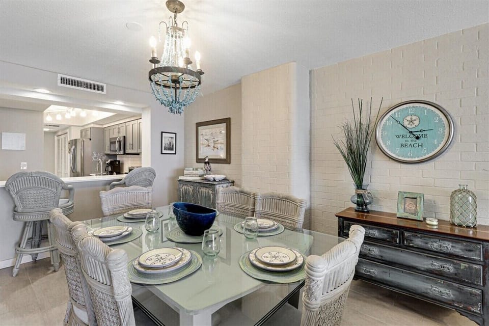 Dining Table for Six Plus Breakfast Bar Seating for Two
