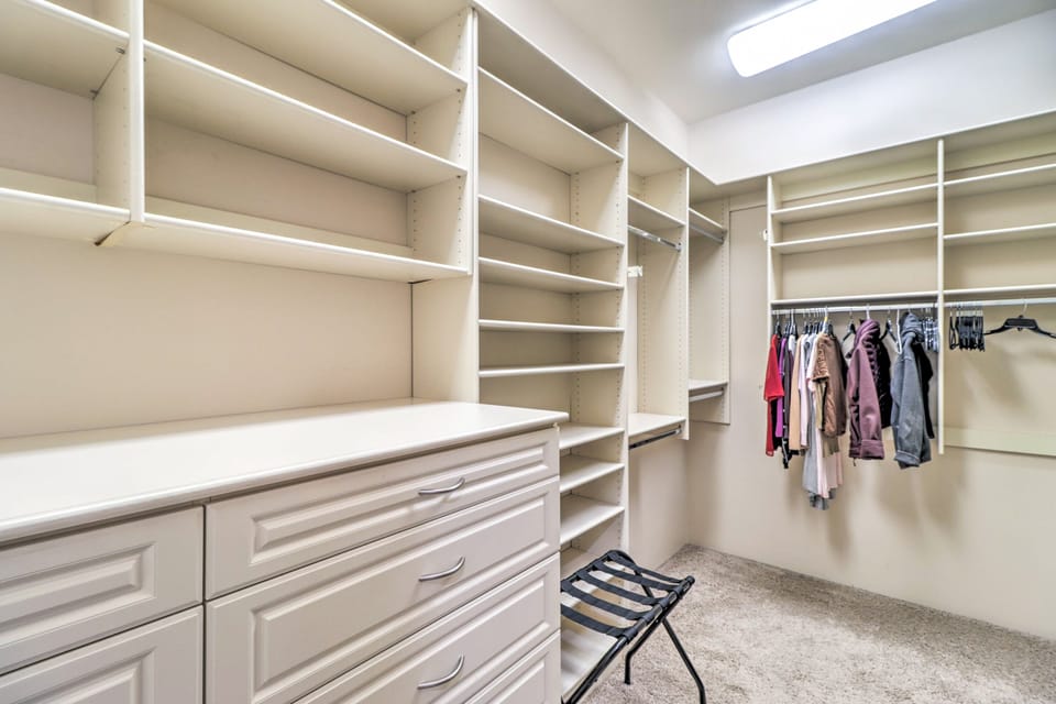 Walk-In Closet | 1st Floor | Access via Bedroom 1