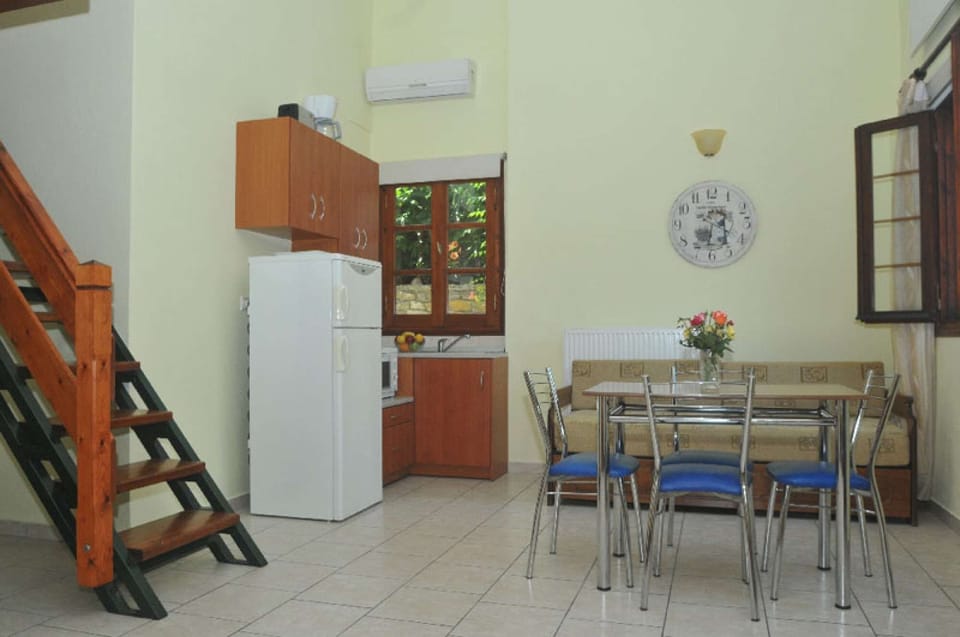 studio on the grournd floor without sea view #3