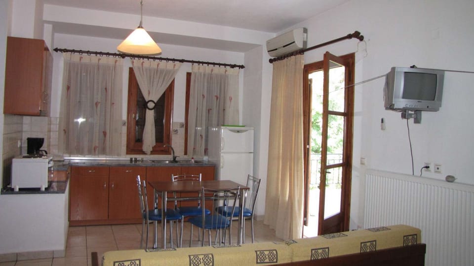 Interior view studio #6
