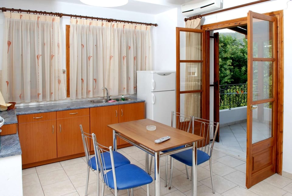 Interior view studio #6