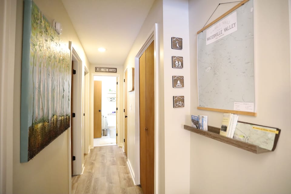 Hallway to Bedrooms