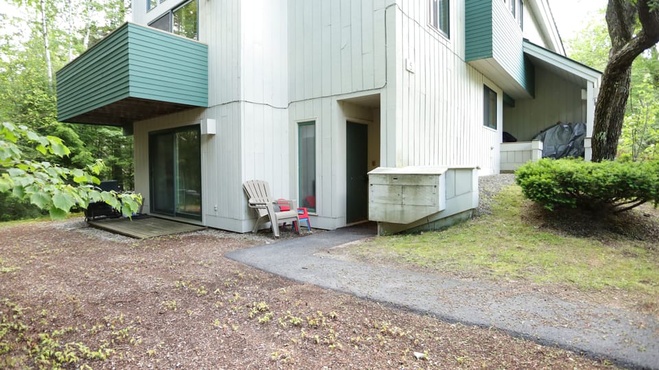 Front of Condo Near Town Square Waterville Valley