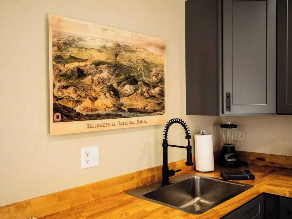 Fully outfitted kitchen makes cooking a breeze.